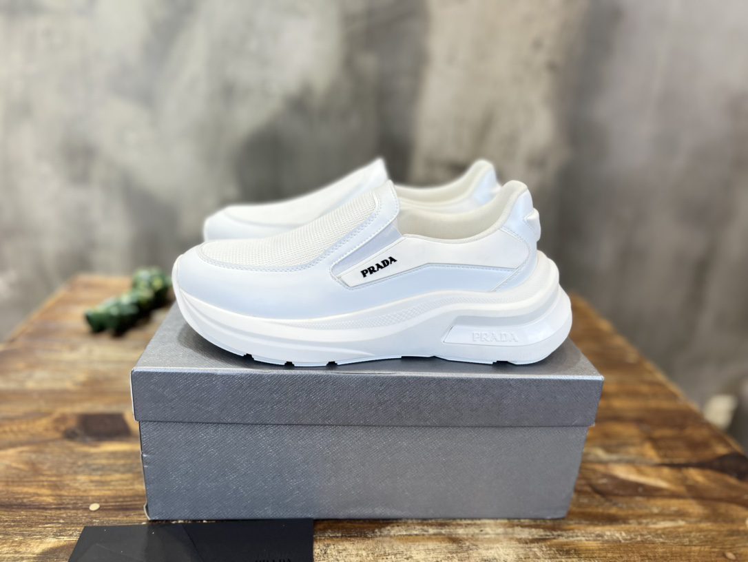 PRADA SNEAKER - Image 2