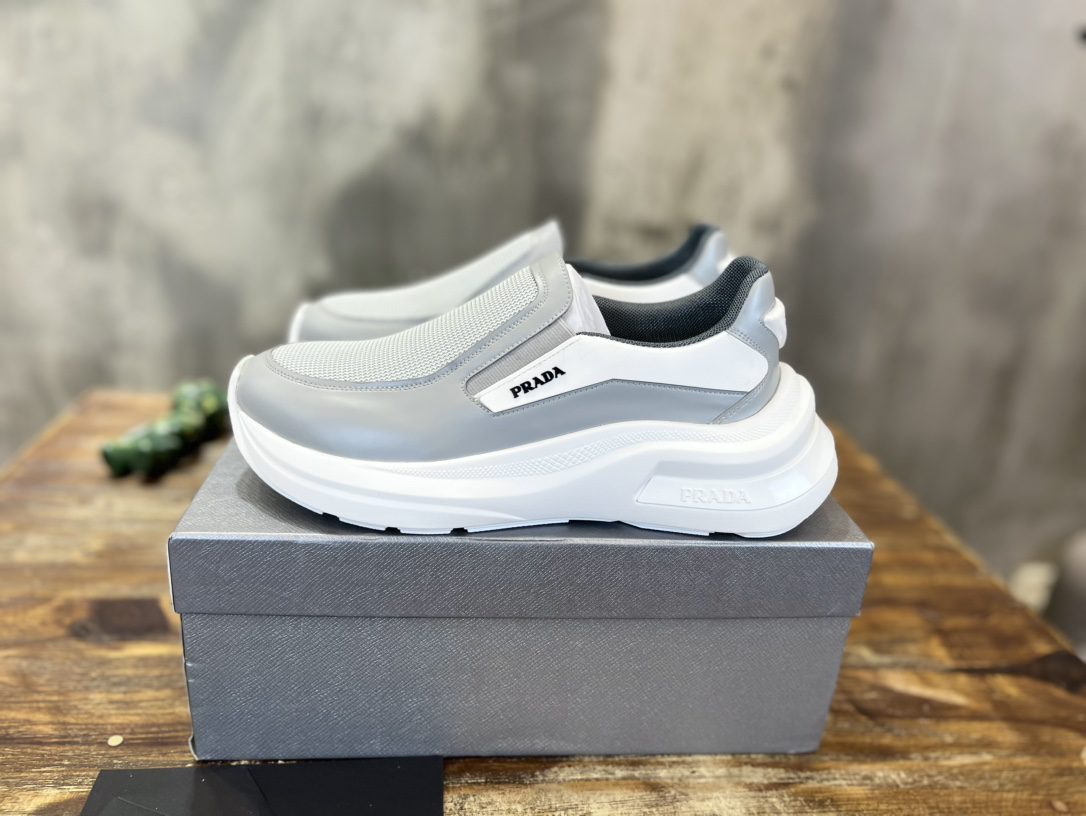 PRADA SNEAKER - Image 2