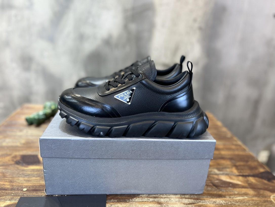 PRADA SNEAKER - Image 2