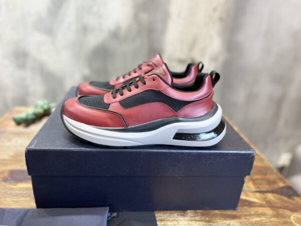 PRADA SNEAKER