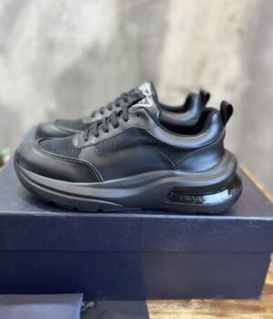 PRADA SNEAKER