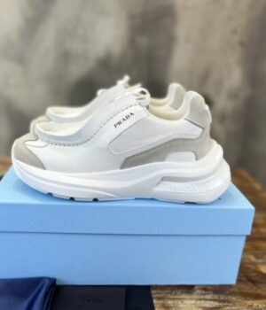 PRADA SNEAKER
