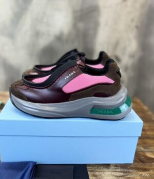 PRADA SNEAKER