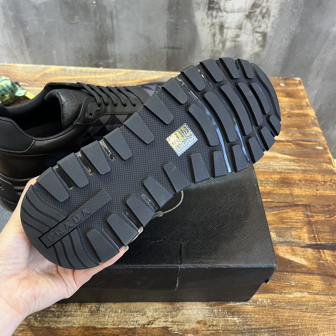 PRADA SNEAKER - Image 5