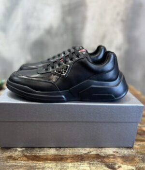 PRADA SNEAKER
