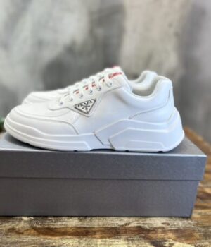 PRADA SNEAKER