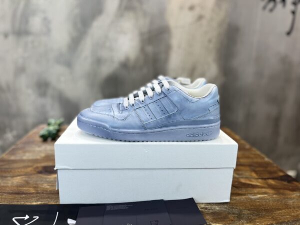 PRADA SNEAKER