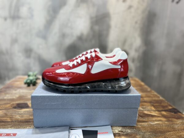 PRADA SNEAKER