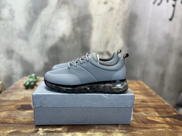 PRADA SNEAKER