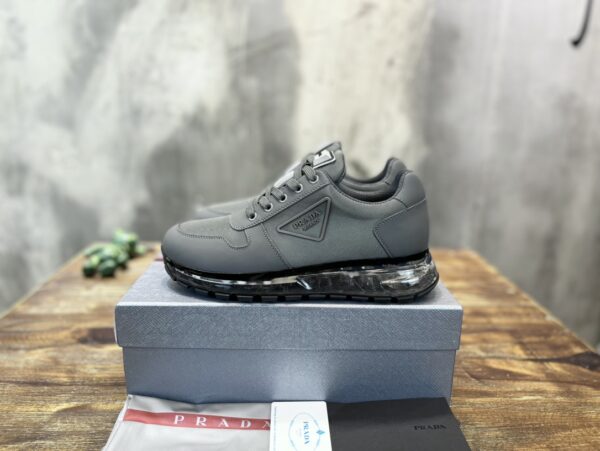 PRADA SNEAKER