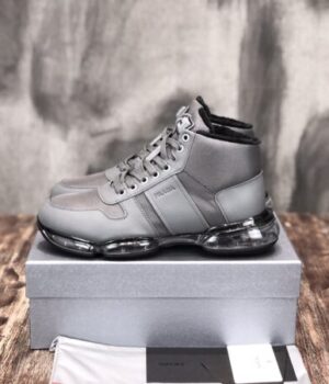PRADA SNEAKER