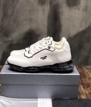 PRADA SNEAKER