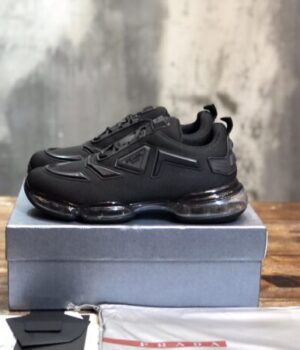 PRADA SNEAKER