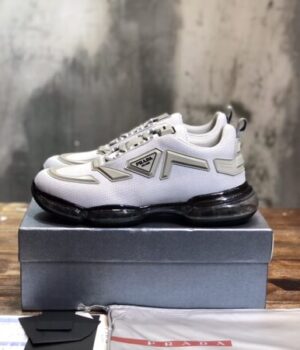 PRADA SNEAKER