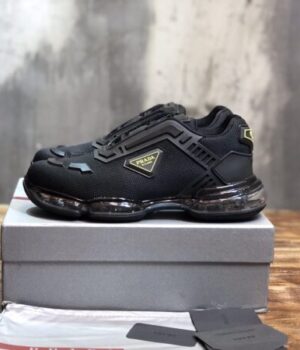 PRADA SNEAKER
