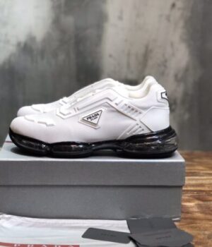 PRADA SNEAKER
