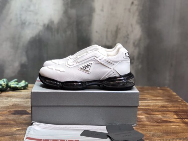 PRADA SNEAKER