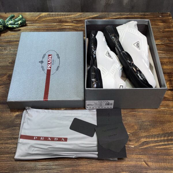 PRADA SNEAKER - Image 4