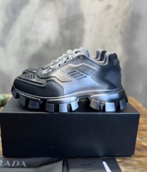 PRADA SNEAKER