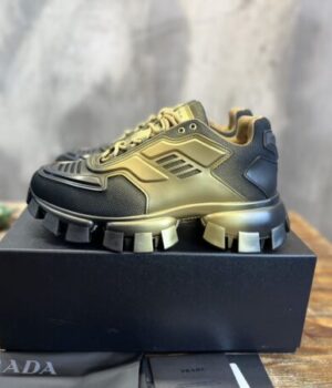 PRADA SNEAKER