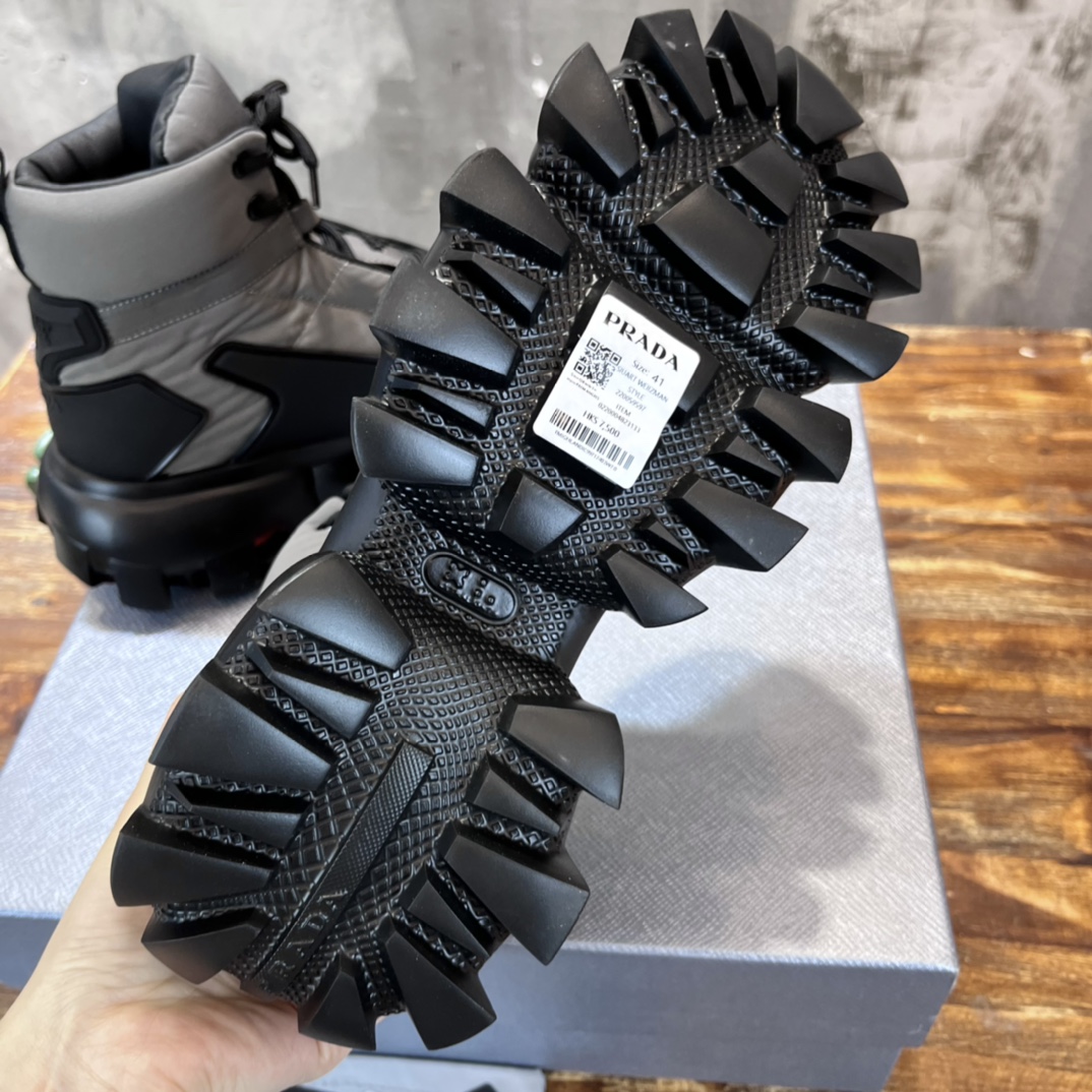 PRADA SNEAKER - Image 5