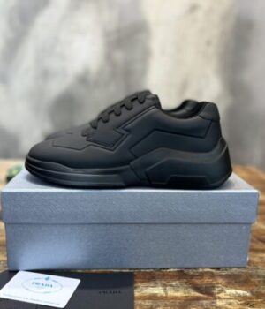 PRADA SNEAKER