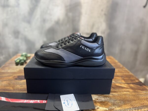 PRADA SNEAKER