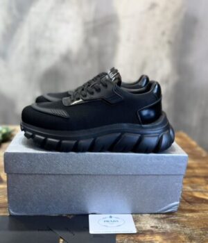 PRADA SNEAKER
