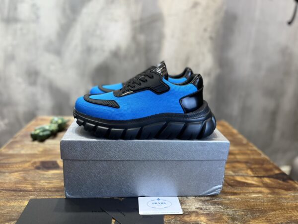 PRADA SNEAKER