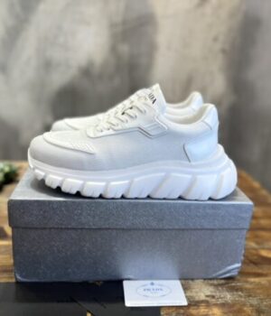 PRADA SNEAKER