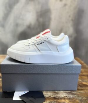 PRADA SNEAKER