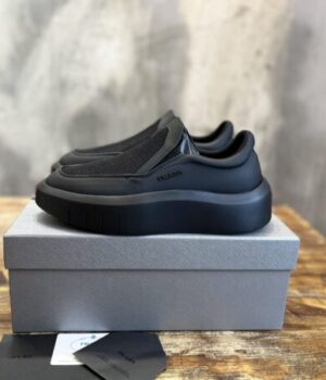 PRADA SNEAKER