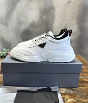 PRADA SNEAKER