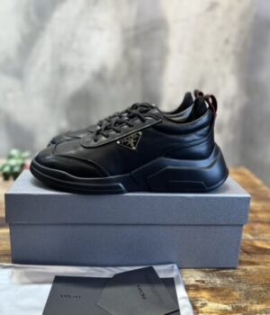 PRADA SNEAKER