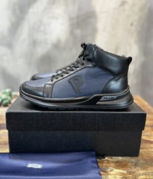 PRADA SNEAKER