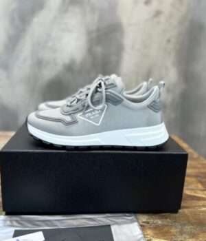PRADA SNEAKER