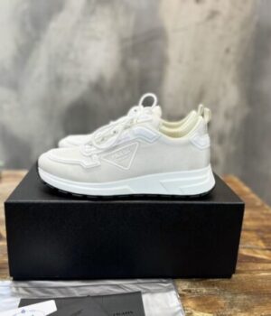 PRADA SNEAKER