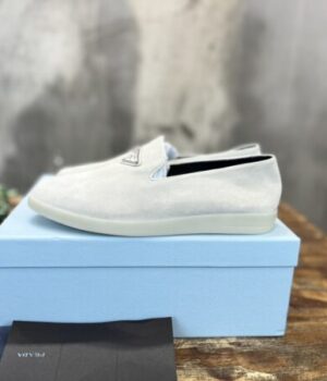 PRADA SNEAKER