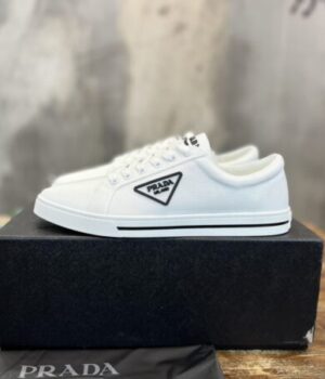 PRADA SNEAKER