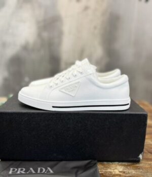 PRADA SNEAKER