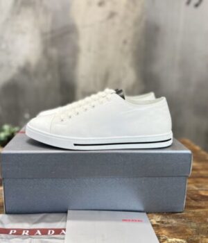 PRADA SNEAKER