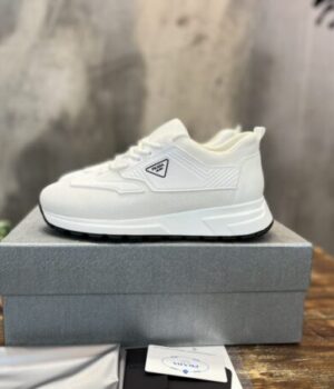 PRADA SNEAKER