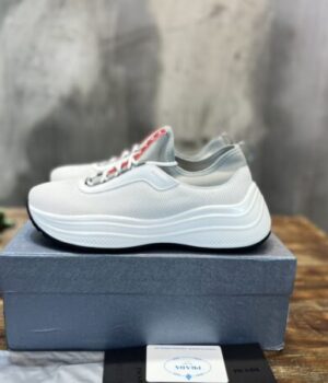 PRADA SNEAKER