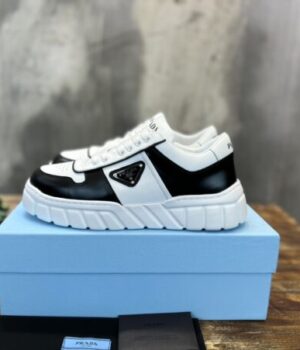 PRADA SNEAKER