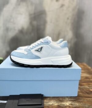 PRADA SNEAKER