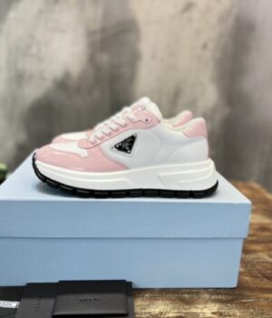 PRADA SNEAKER