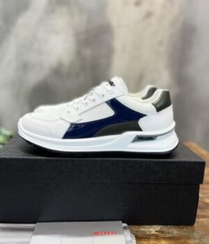 PRADA SNEAKER