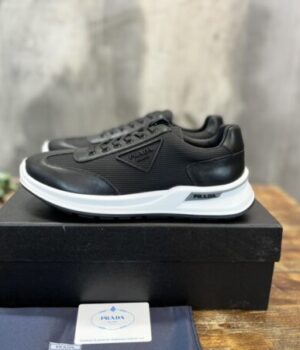 PRADA SNEAKER