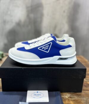 PRADA SNEAKER