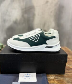 PRADA SNEAKER